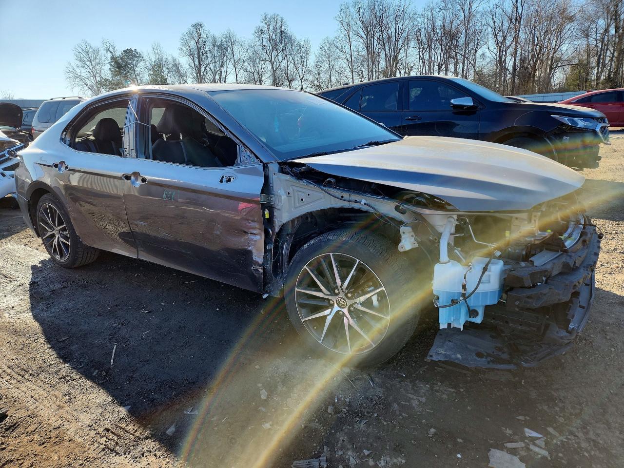 2022 TOYOTA CAMRY SE photo 4