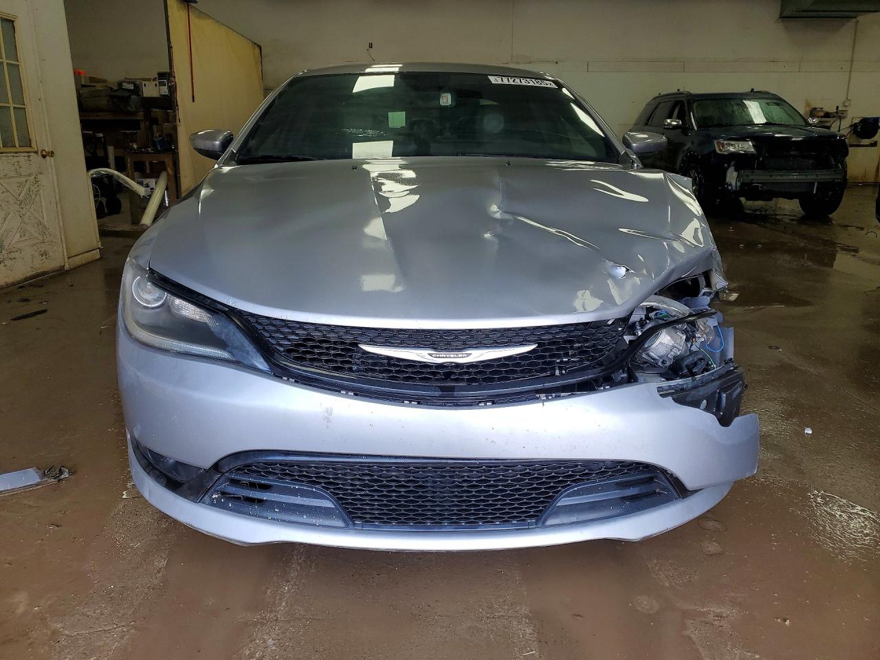 2015 CHRYSLER 200 S photo 5