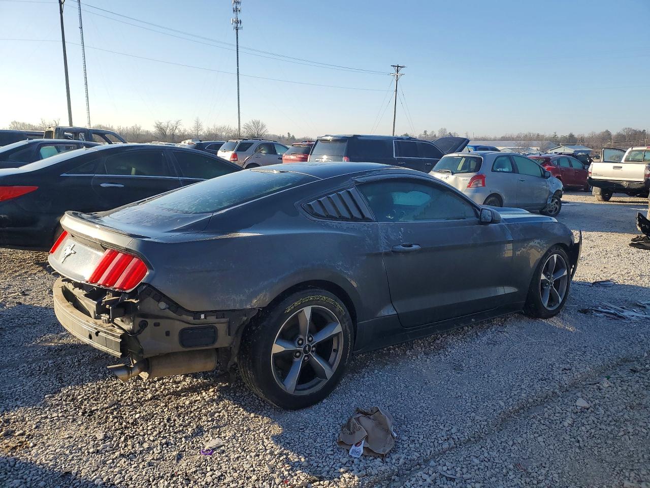 2016 FORD MUSTANG photo 3