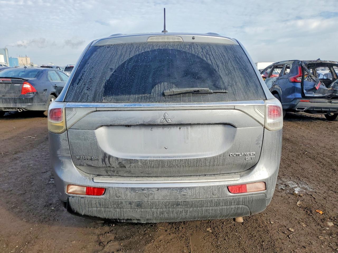 2014 MITSUBISHI OUTLANDER GT photo 6