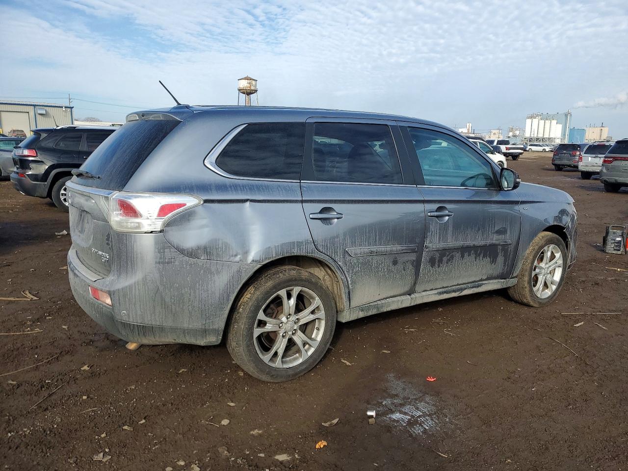 2014 MITSUBISHI OUTLANDER GT photo 3