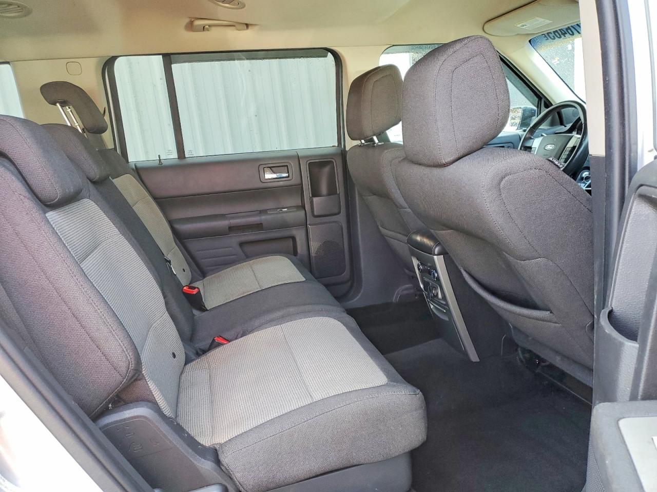 2011 FORD FLEX SE photo 11