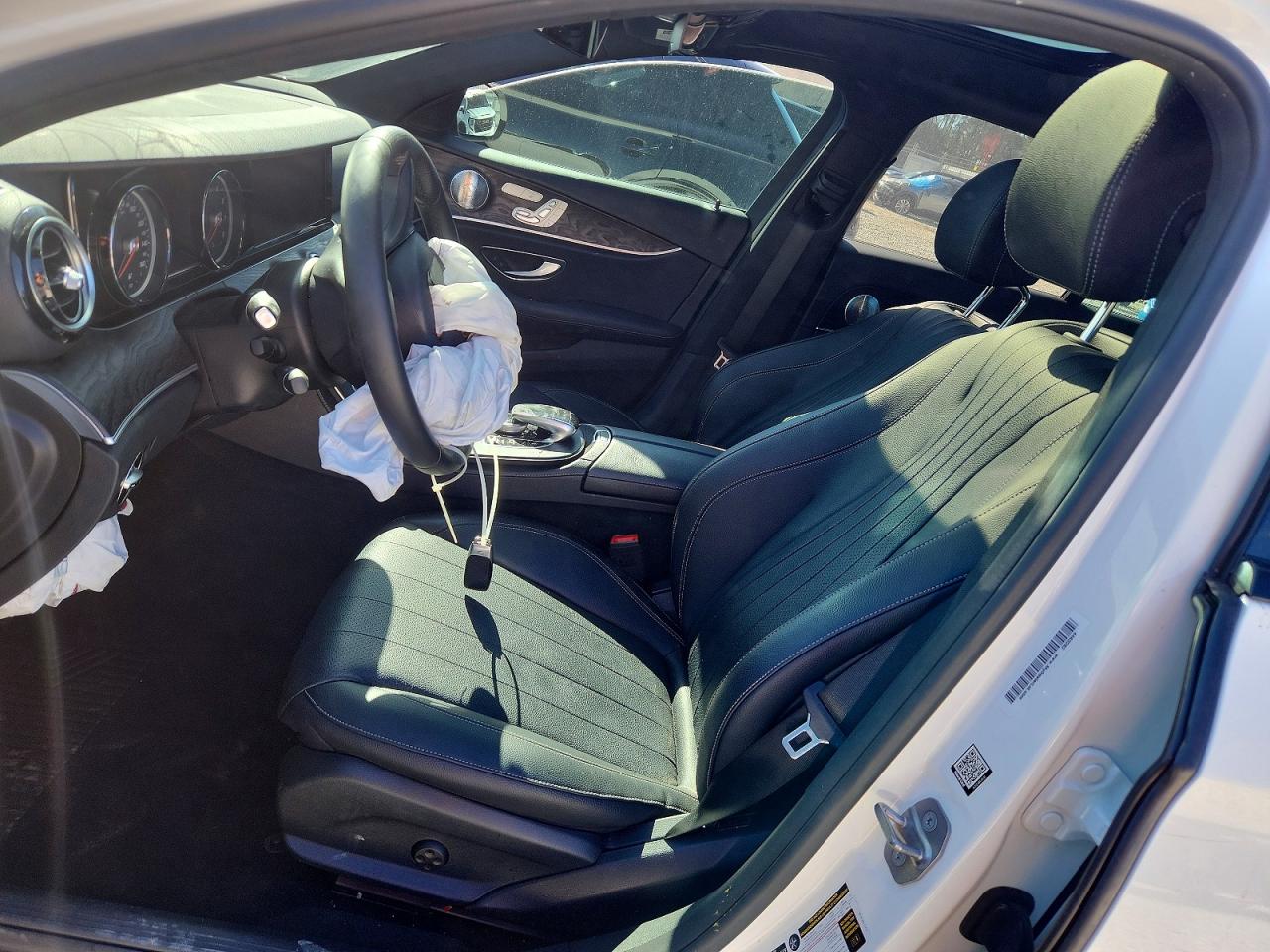 2018 MERCEDES-BENZ E 300 photo 7