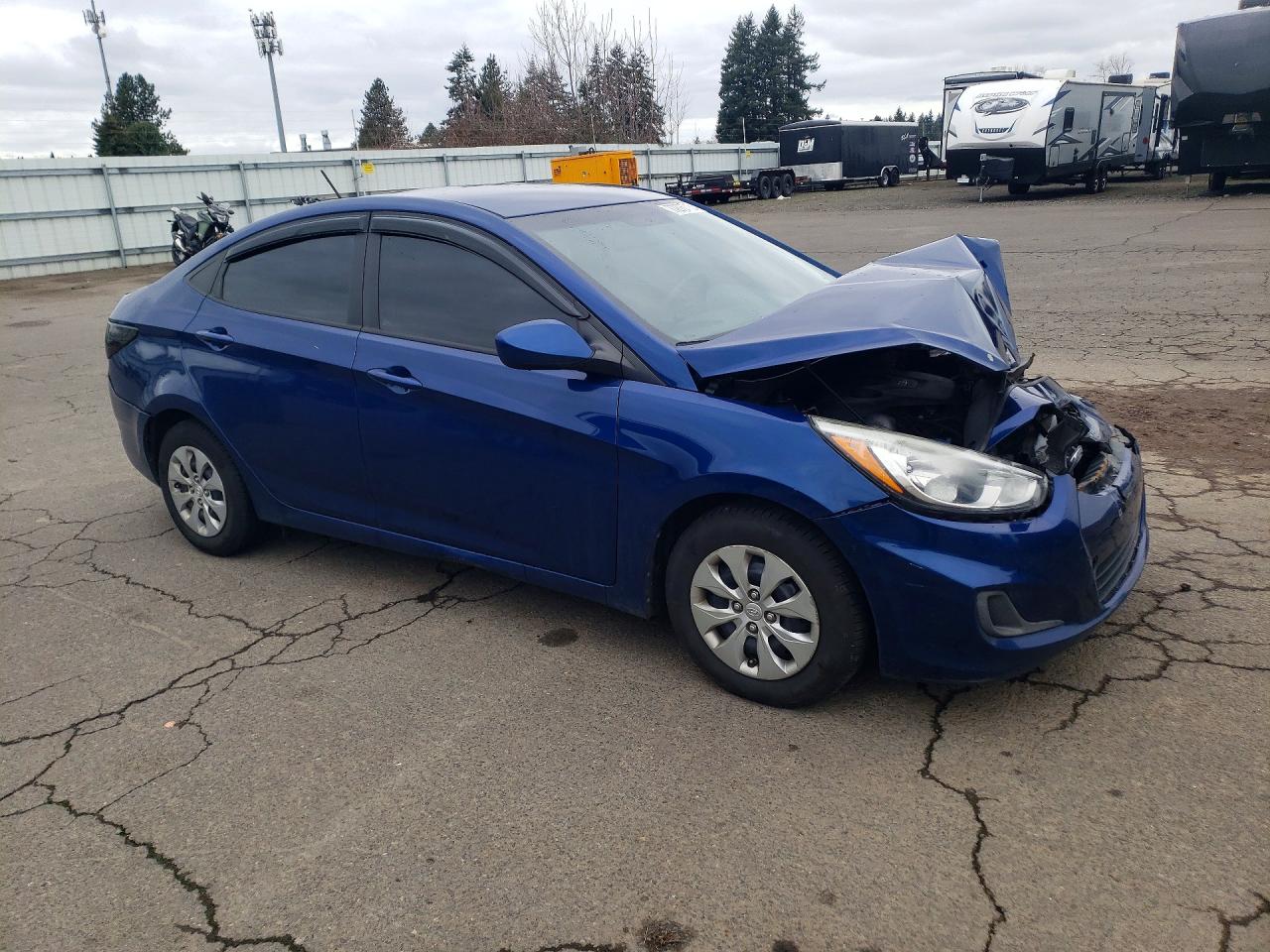 2016 HYUNDAI ACCENT SE photo 4