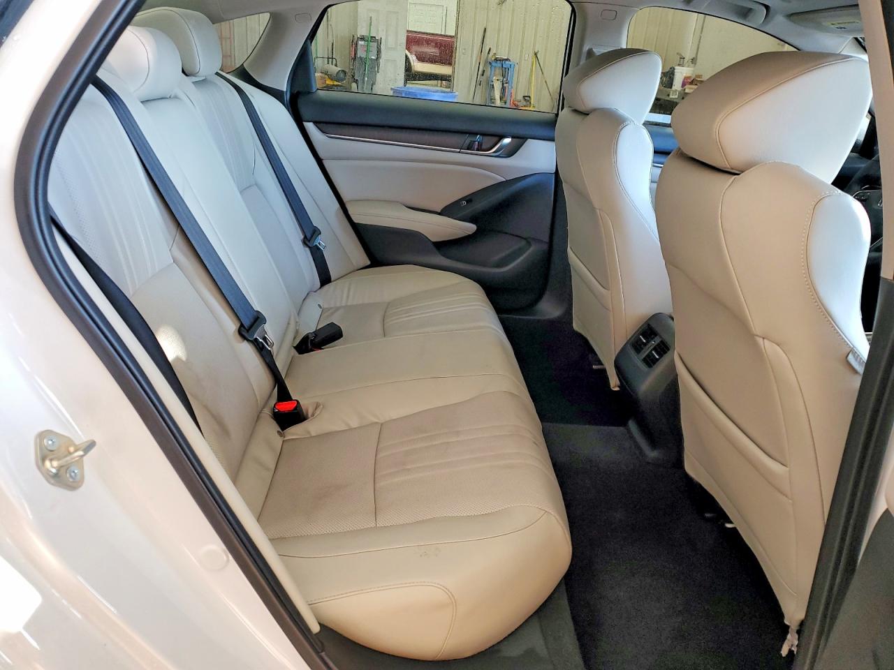 2018 HONDA ACCORD EXL photo 19
