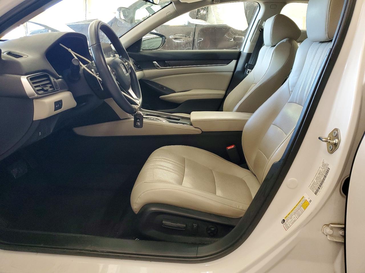 2018 HONDA ACCORD EXL photo 13