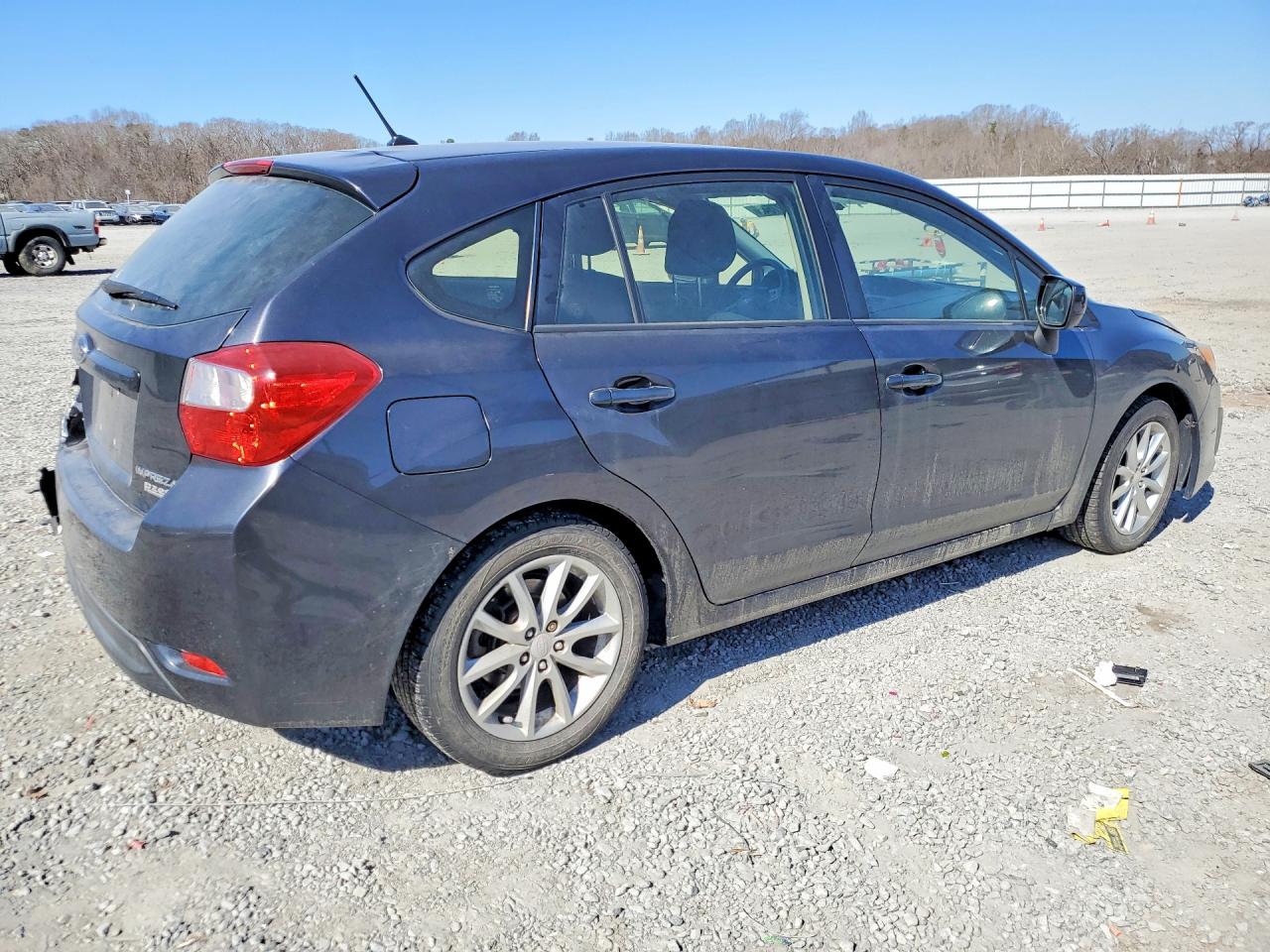 2014 SUBARU IMPREZA PREMIUM photo 5