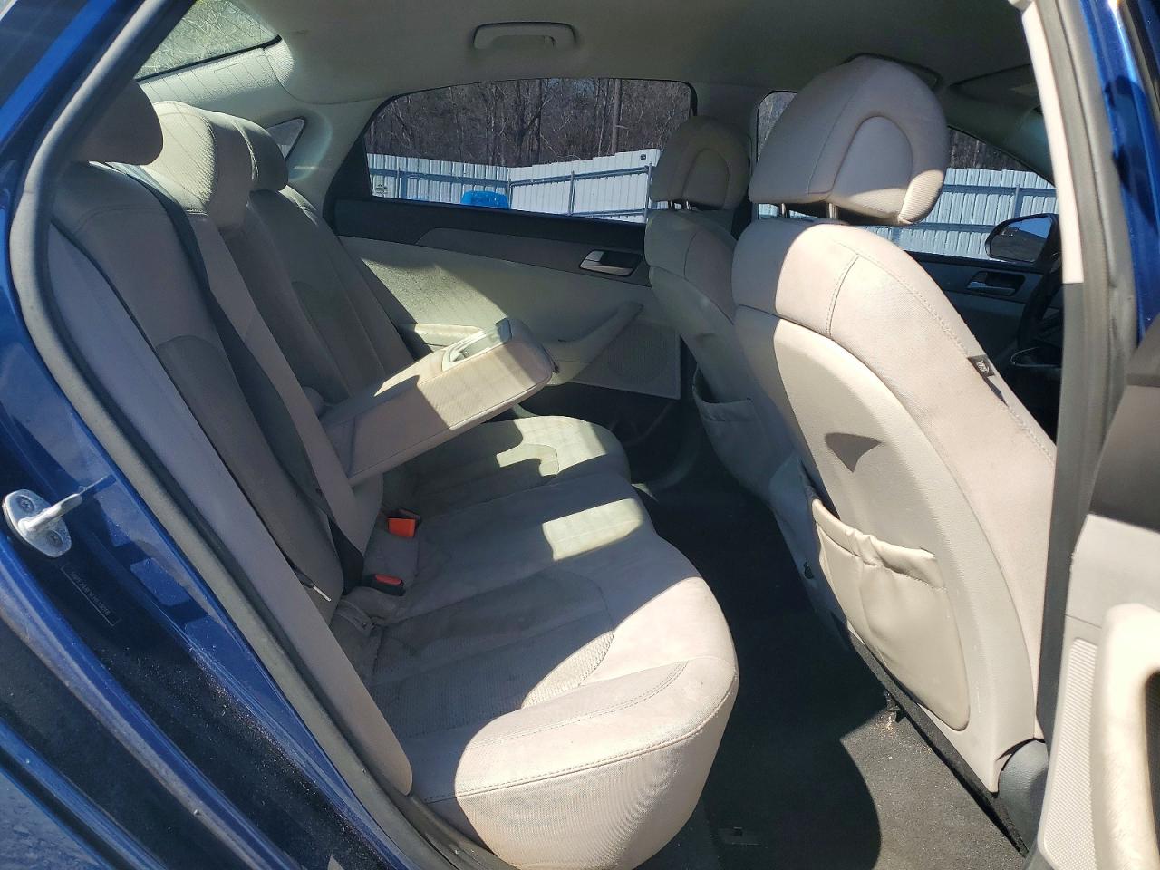 2015 HYUNDAI SONATA SE photo 10
