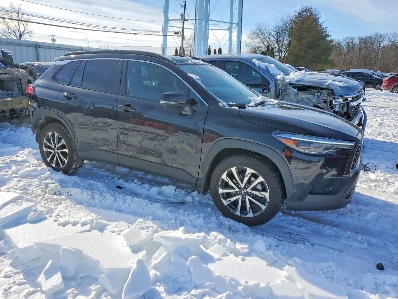 2024 TOYOTA COROLLA CROSS XLE photo 7