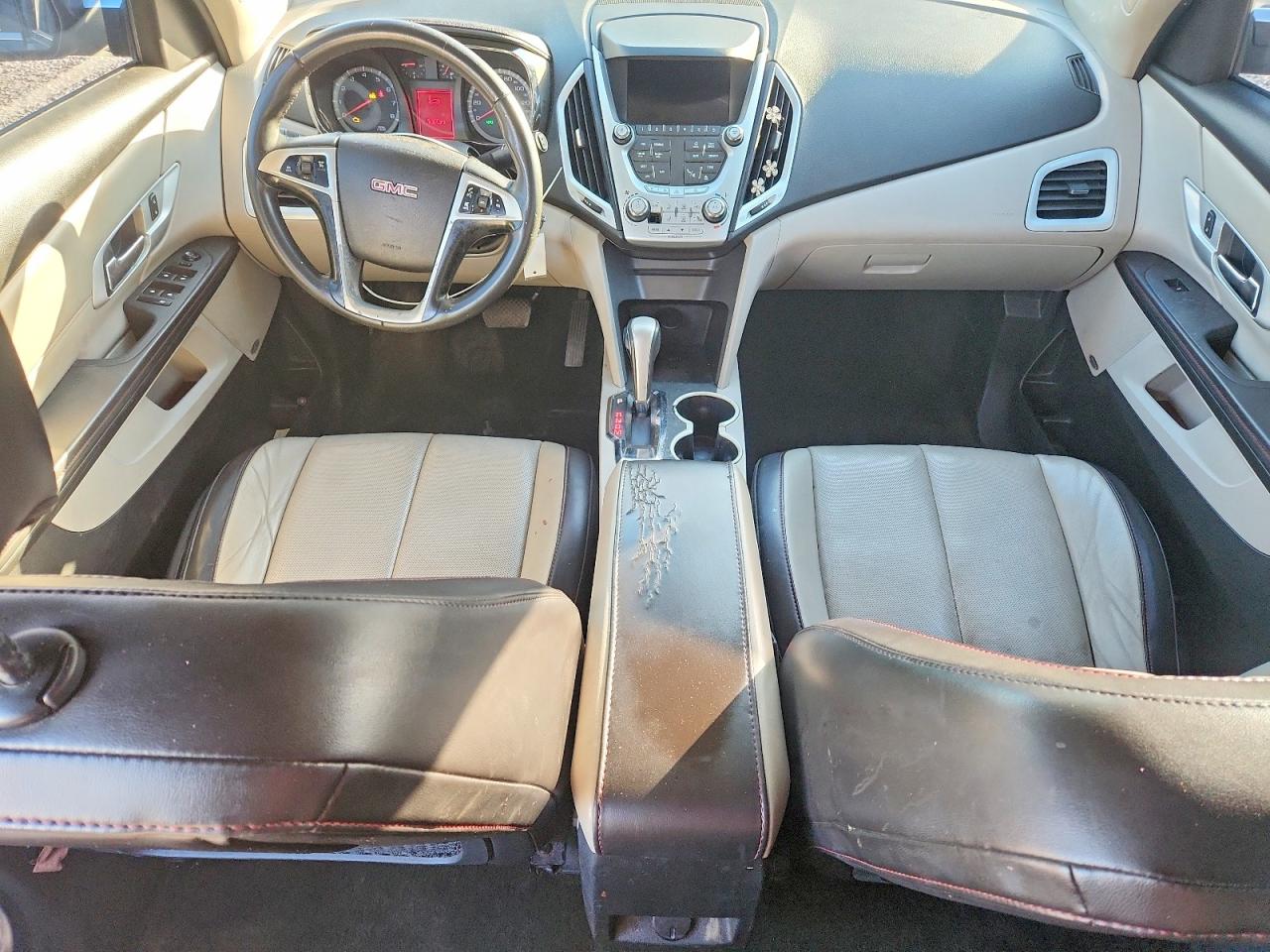 2012 GMC TERRAIN SLT photo 15