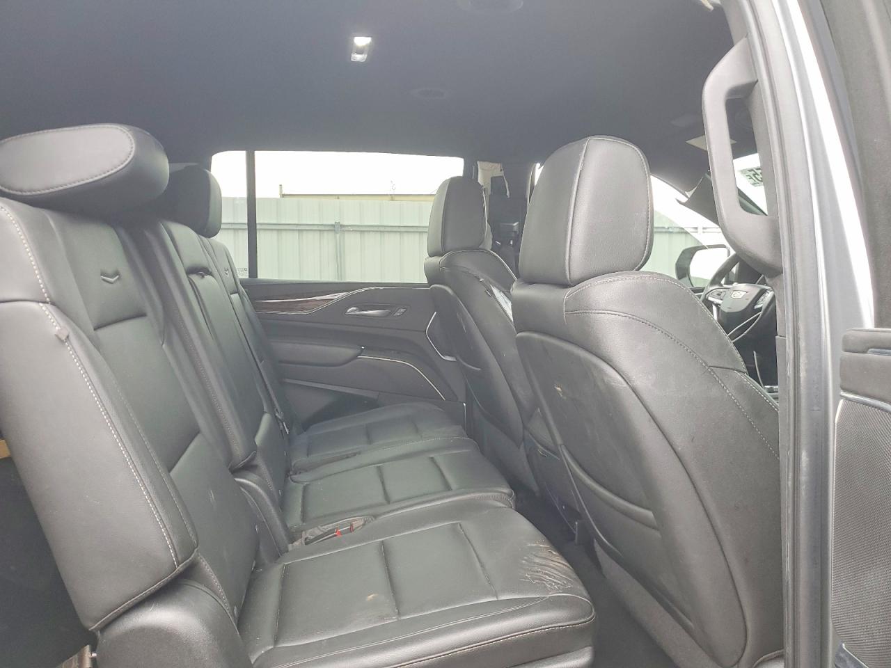 2022 CADILLAC ESCALADE ESV LUXURY photo 11