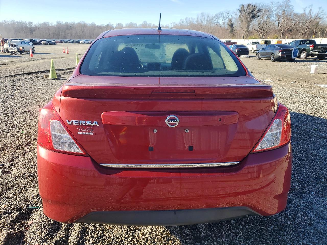 2018 NISSAN VERSA S PLUS photo 11