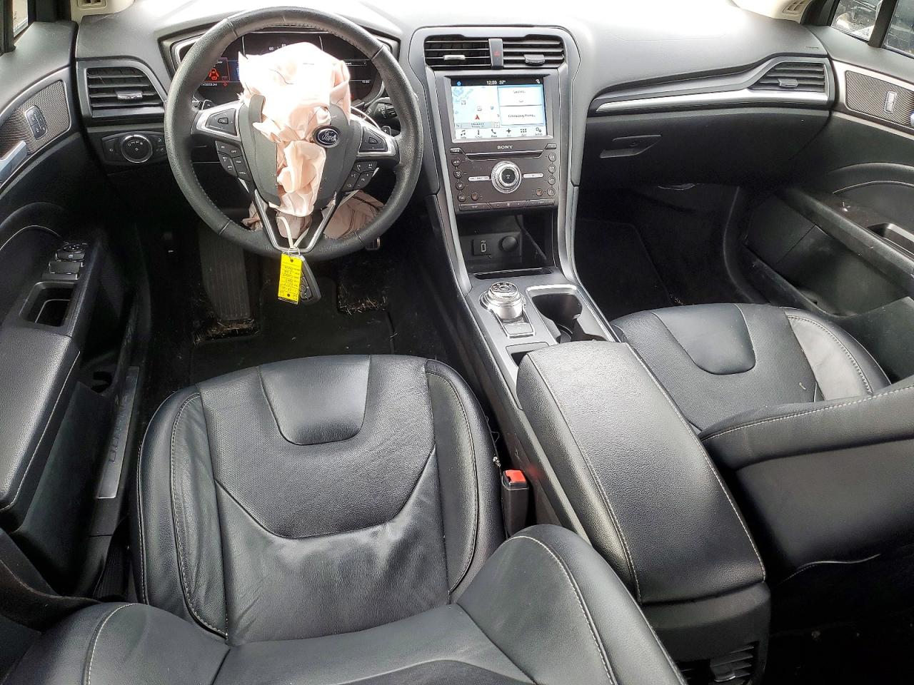 2017 FORD FUSION TITANIUM photo 22