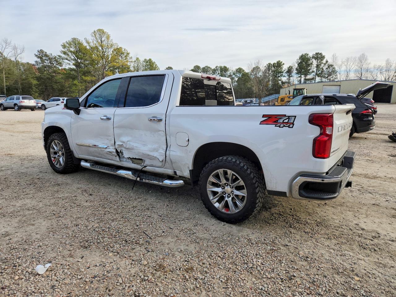 2021 CHEVROLET SILVERADO K1500 LTZ photo 2