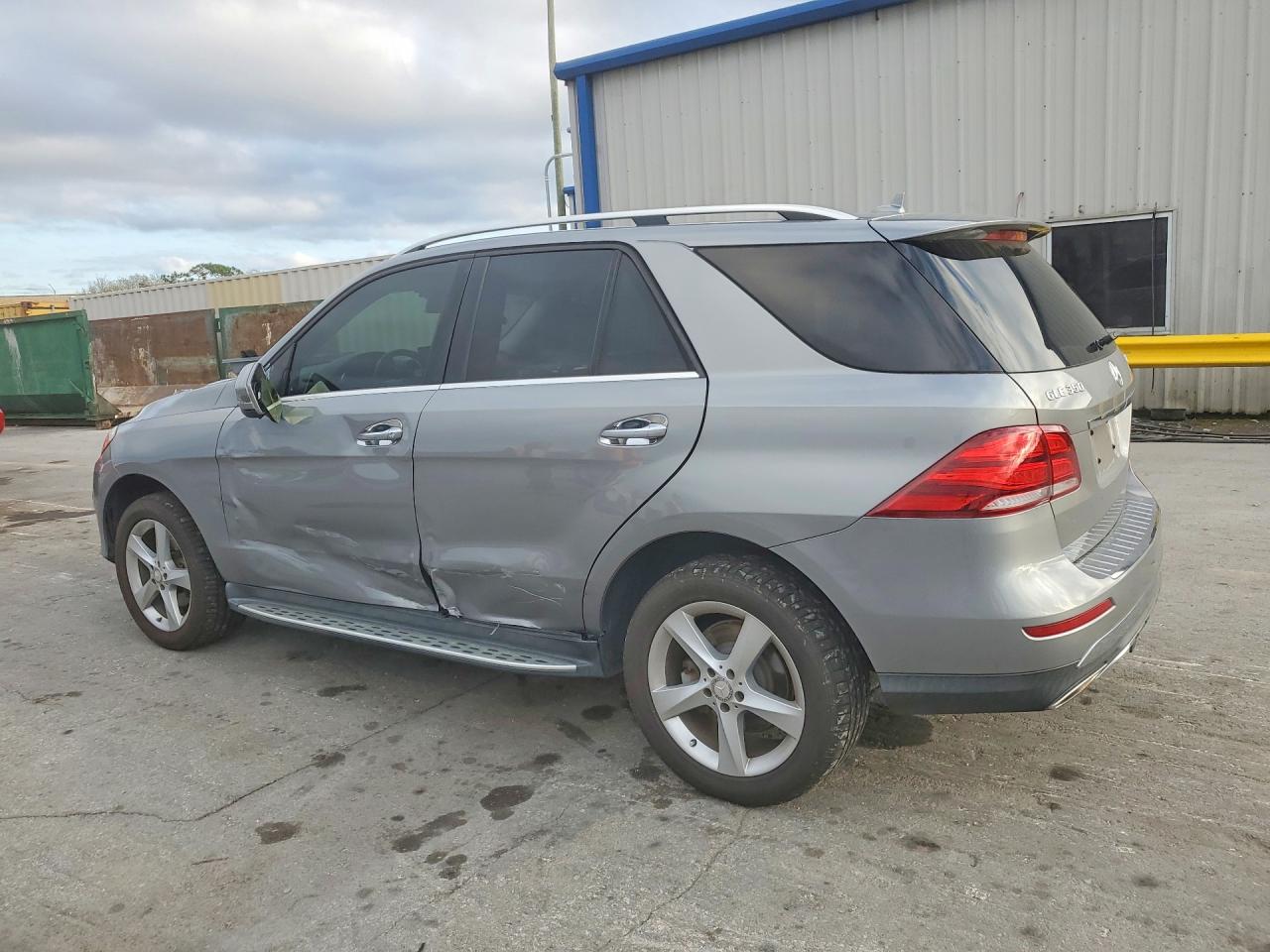 2016 MERCEDES-BENZ GLE 350 4MATIC photo 3