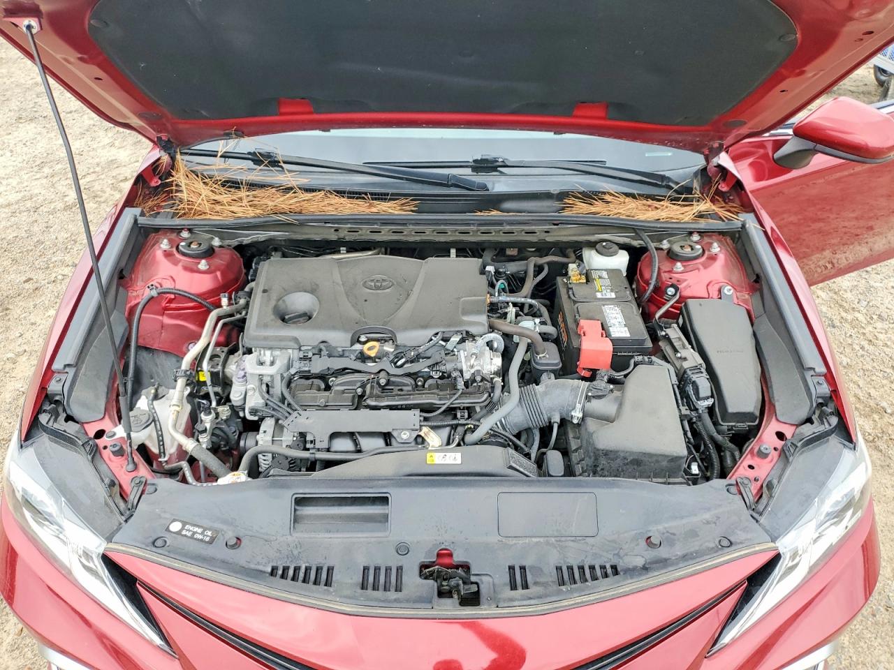 2021 TOYOTA CAMRY LE photo 31