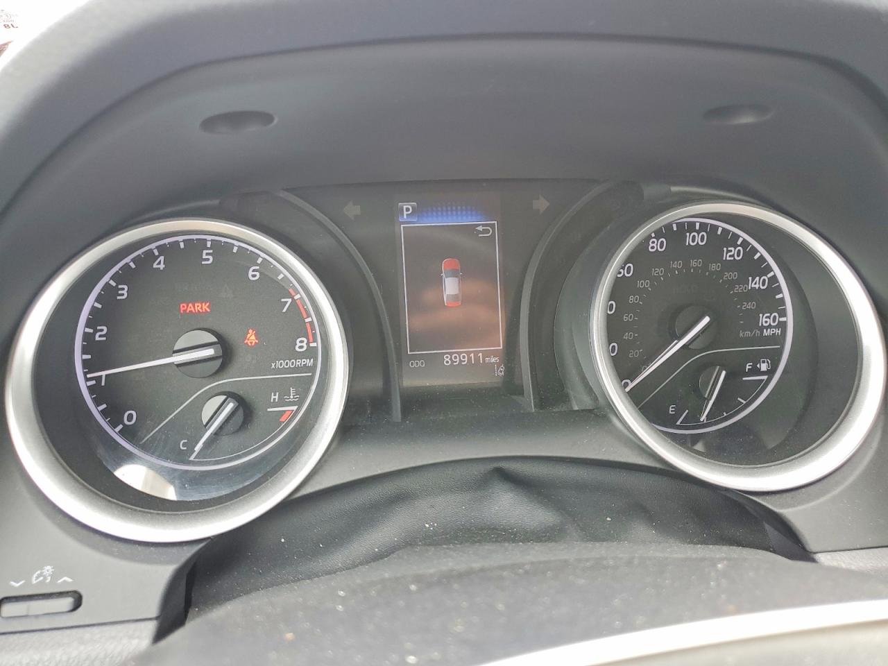 2021 TOYOTA CAMRY LE photo 25