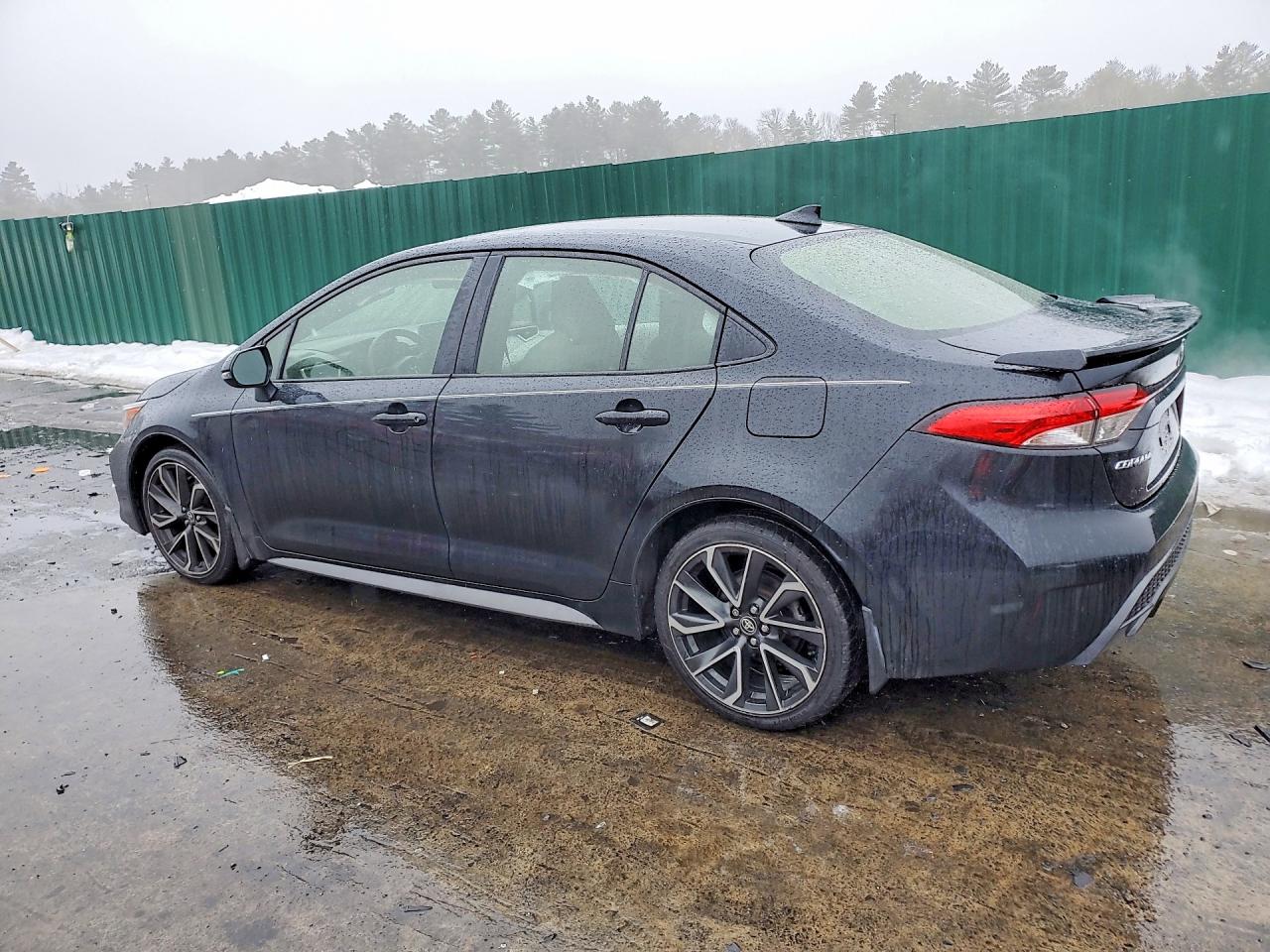 2022 TOYOTA COROLLA SE photo 2