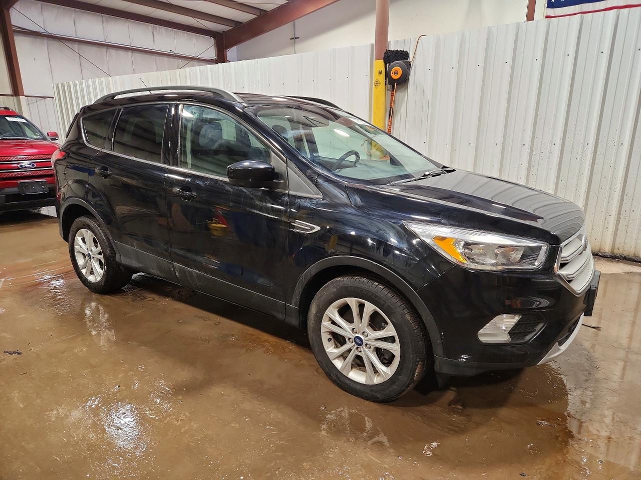 2018 FORD ESCAPE SE photo 4