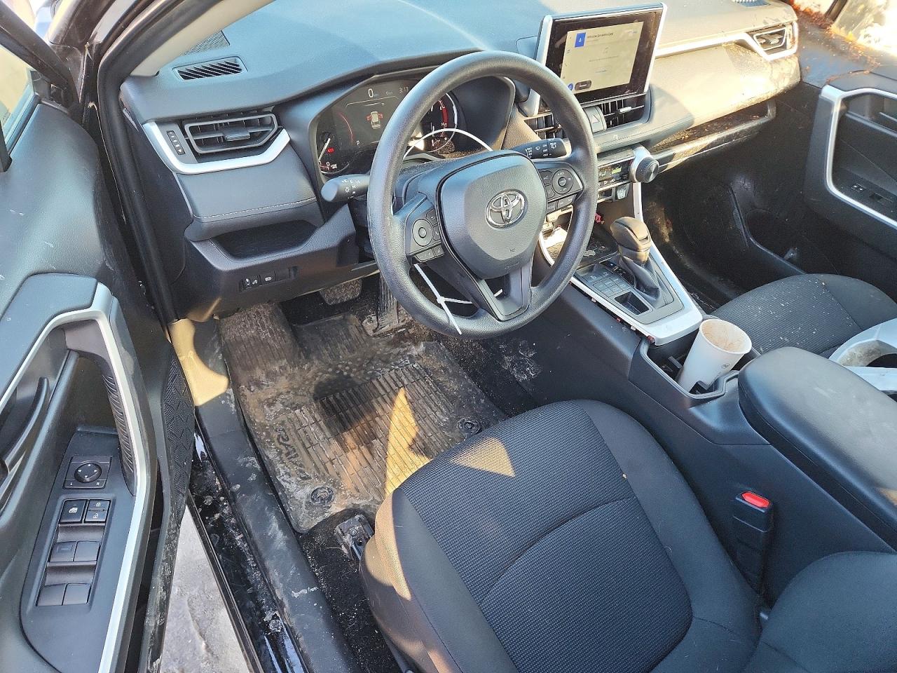 2025 TOYOTA RAV4 LE photo 15