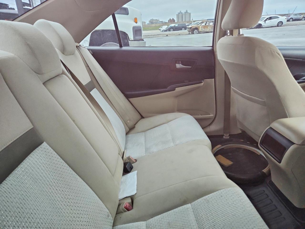 2012 TOYOTA CAMRY BASE photo 28