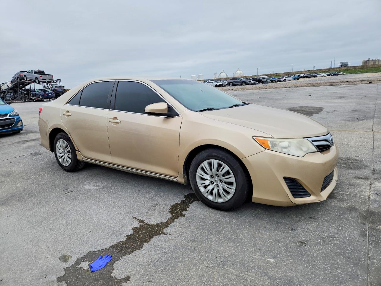 2012 TOYOTA CAMRY BASE photo 10