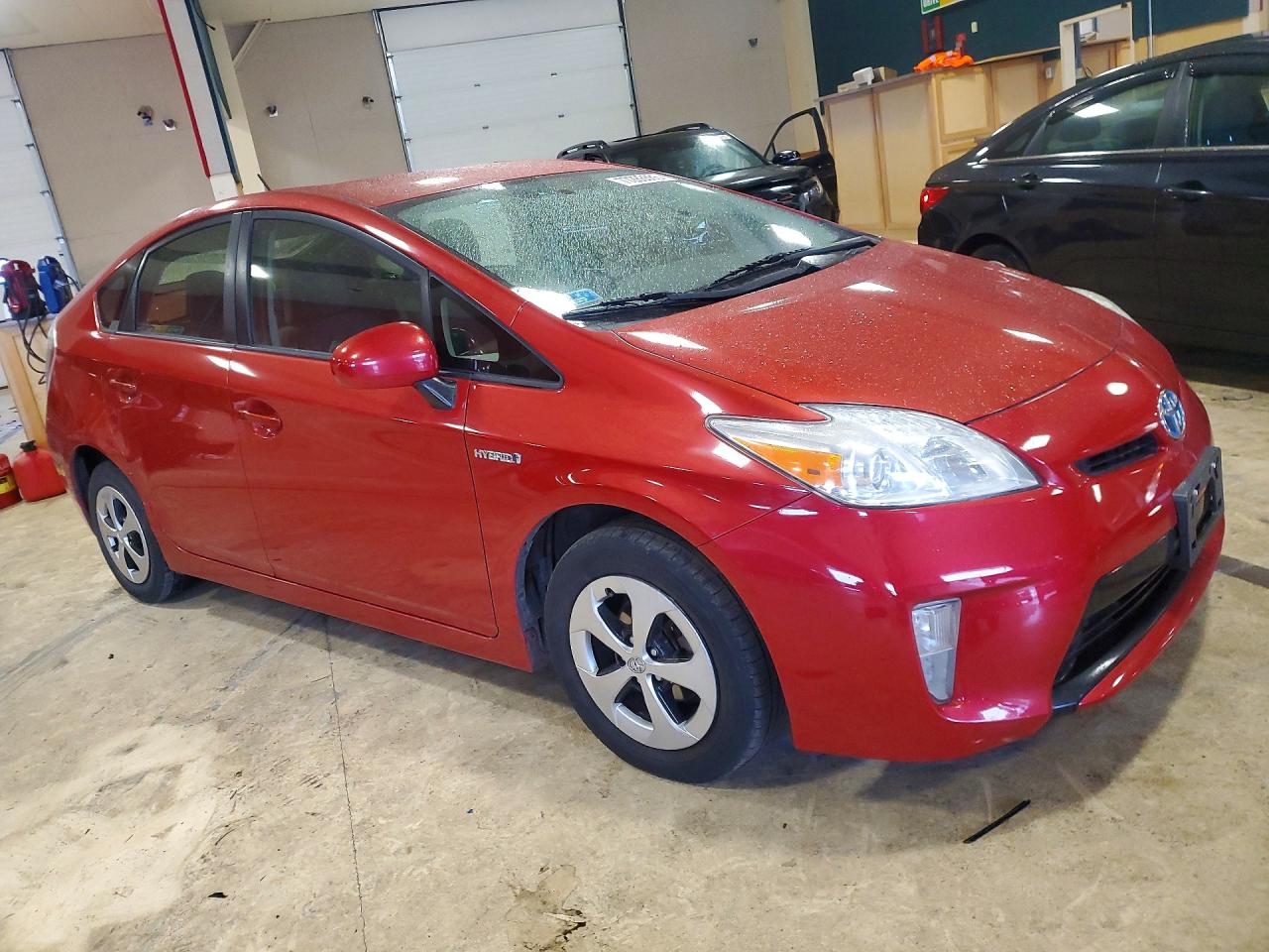 2013 TOYOTA PRIUS photo 7