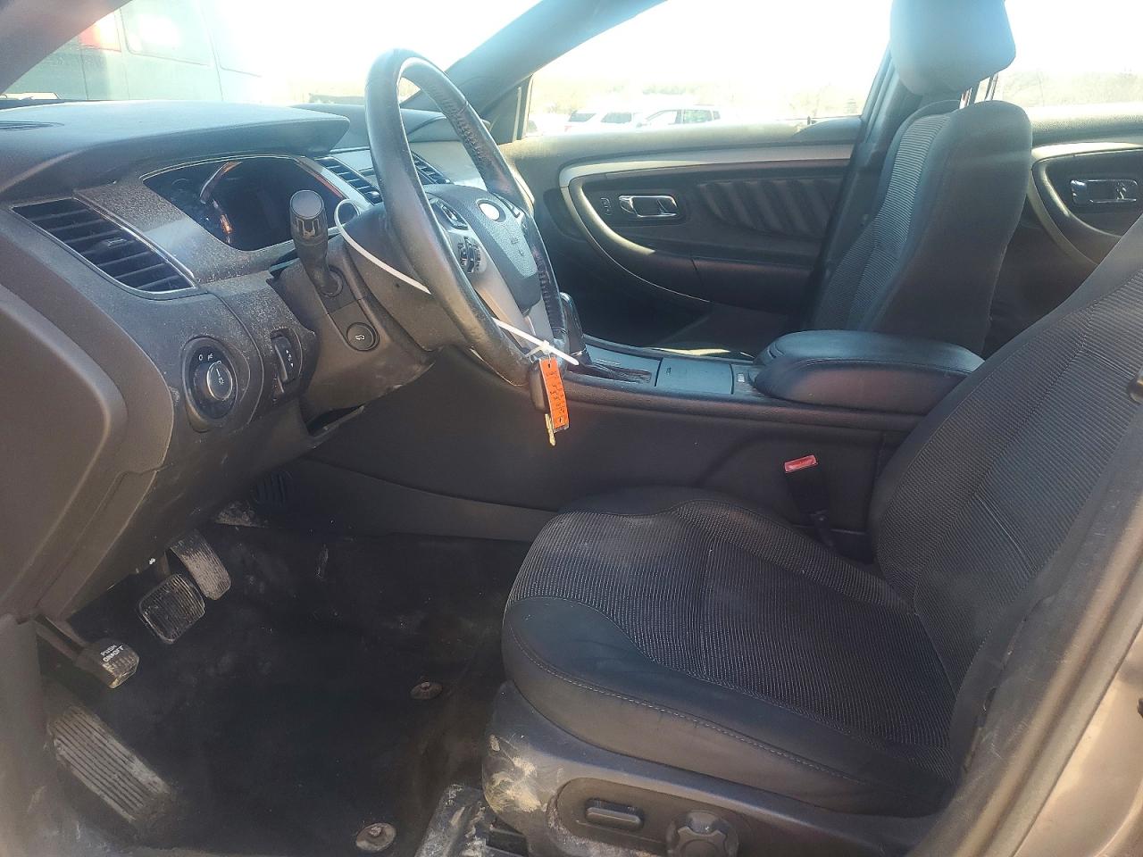 2014 FORD TAURUS SEL photo 13