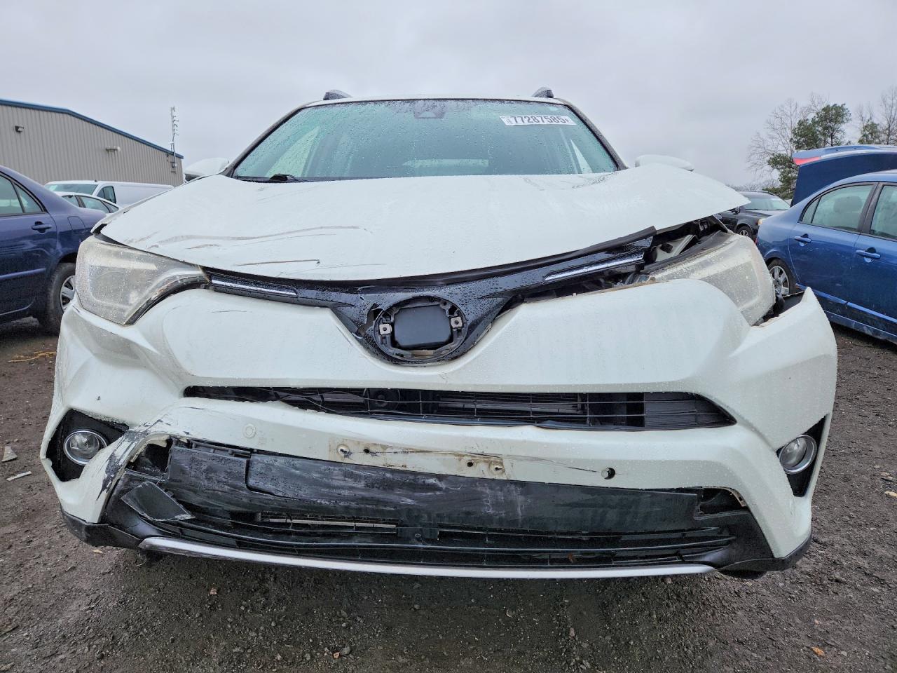 2016 TOYOTA RAV4 HV LIMITED photo 9