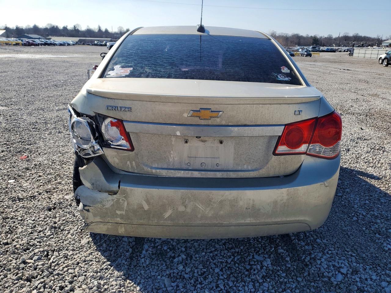 2015 CHEVROLET CRUZE LT photo 6