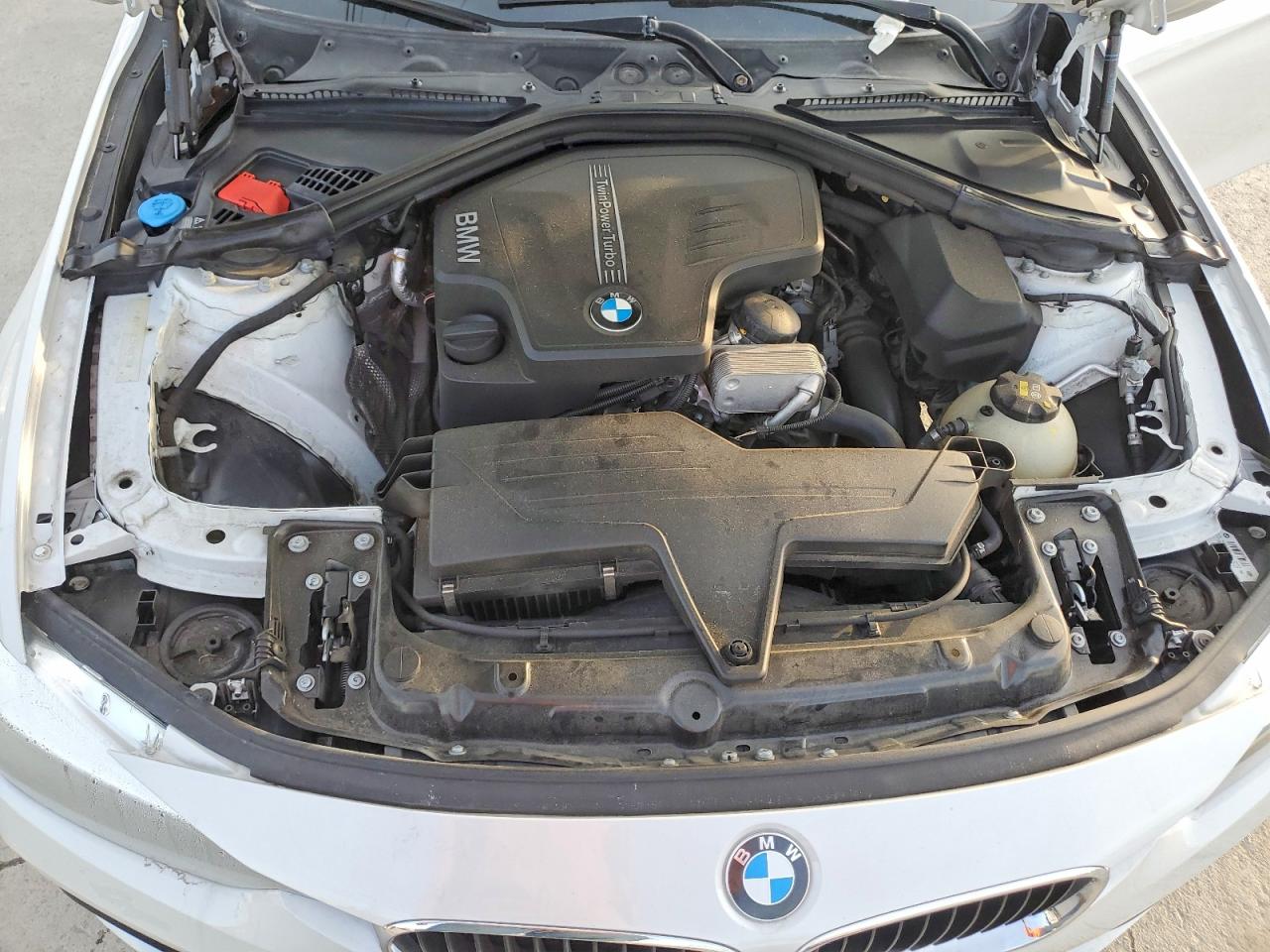 2017 BMW 320 I photo 21