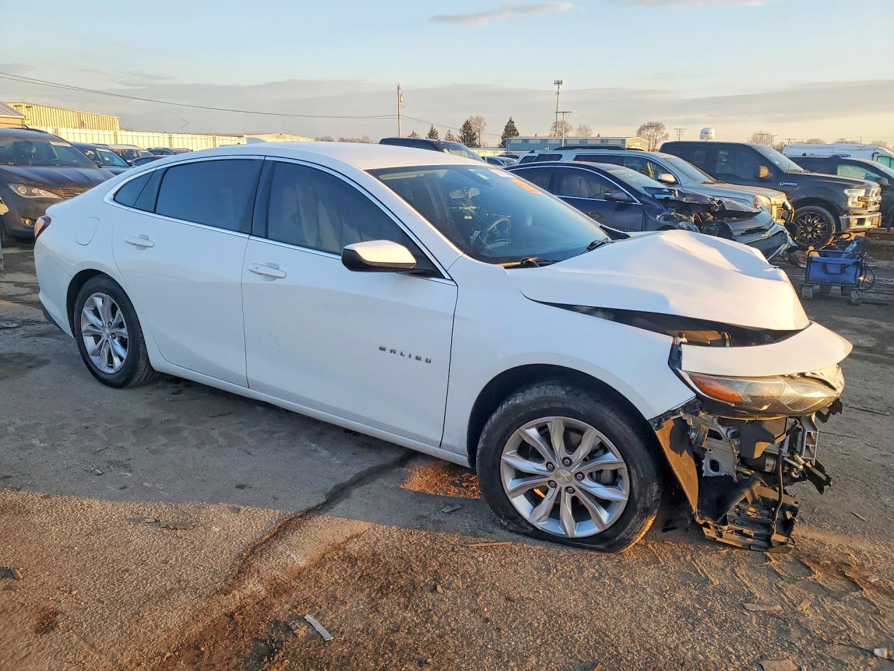 2020 CHEVROLET MALIBU LT photo 7