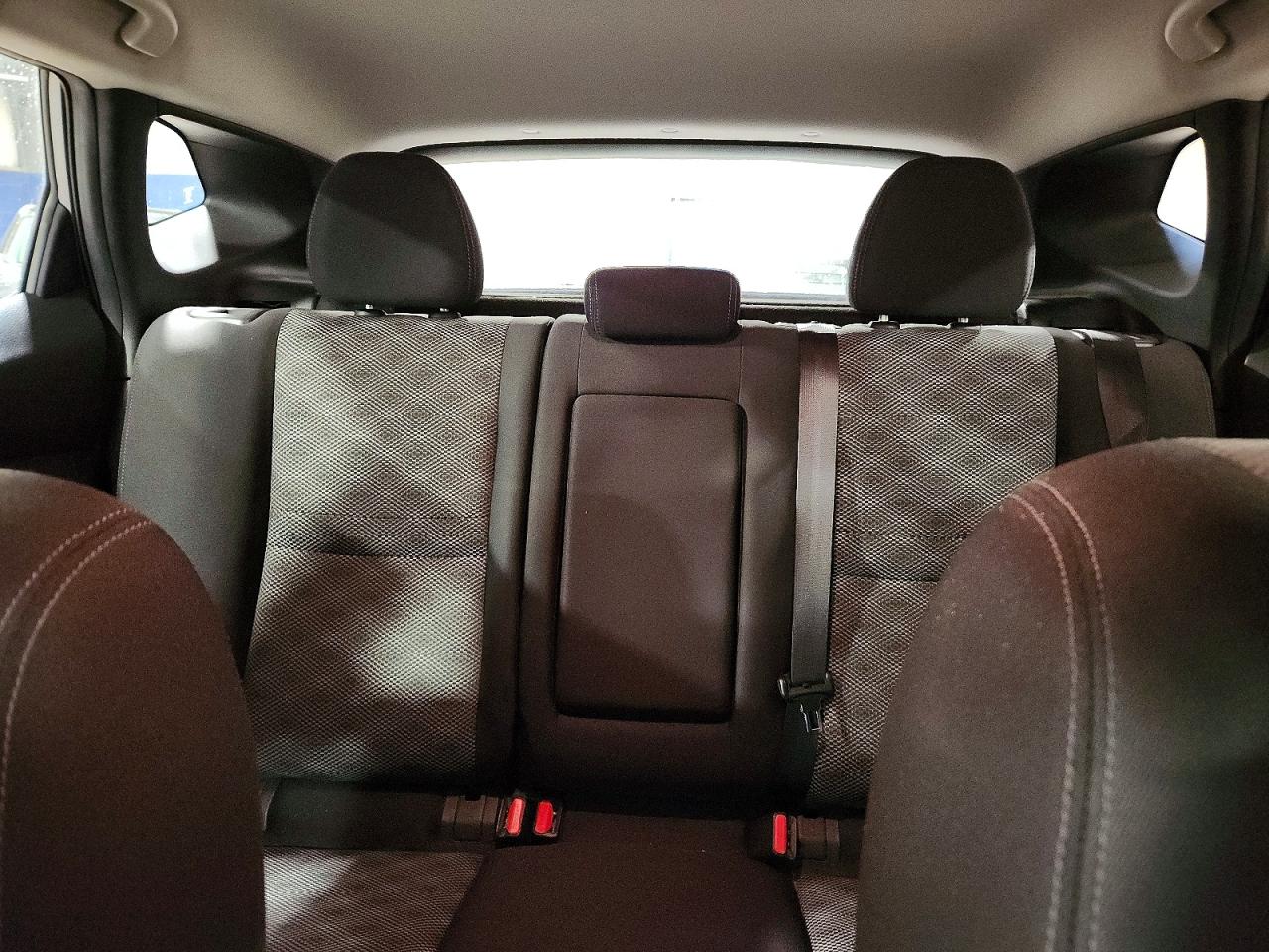 2018 NISSAN ROGUE SPORT SV photo 28