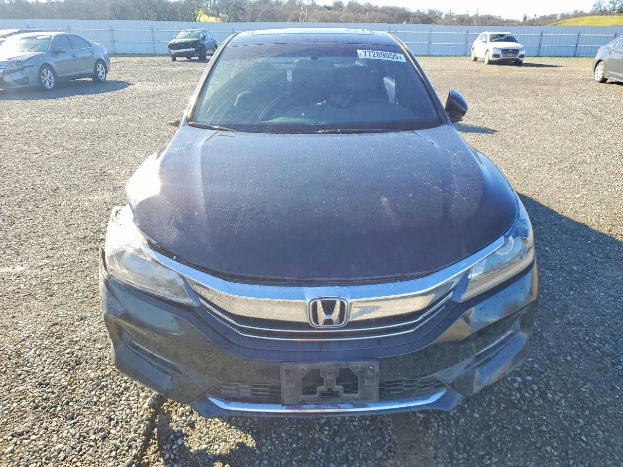 2017 HONDA ACCORD SPORT photo 9