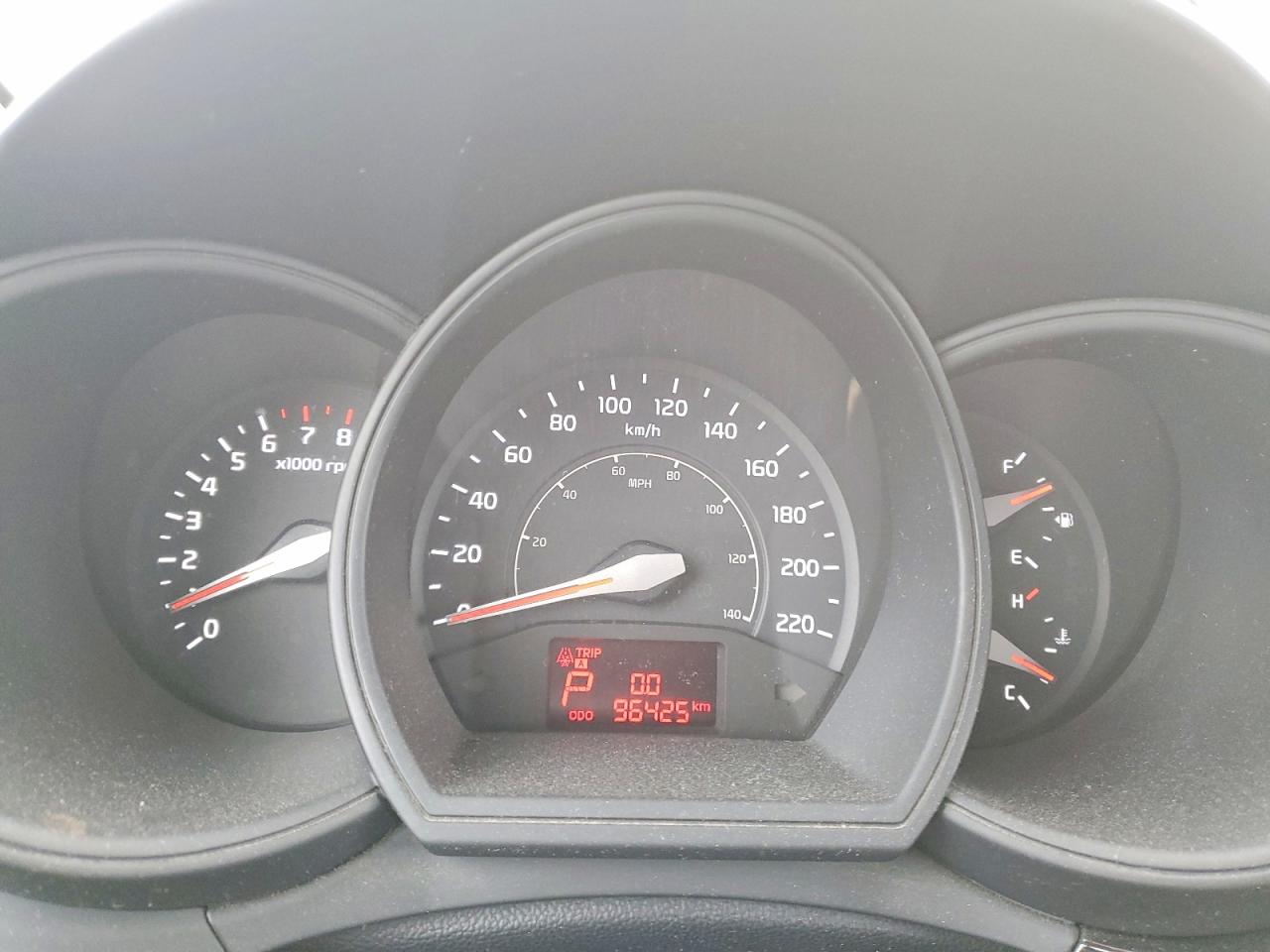 2016 KIA RIO EX photo 9