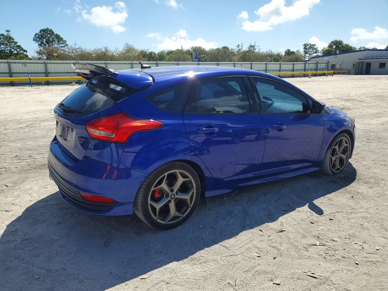 2015 FORD FOCUS ST photo 3