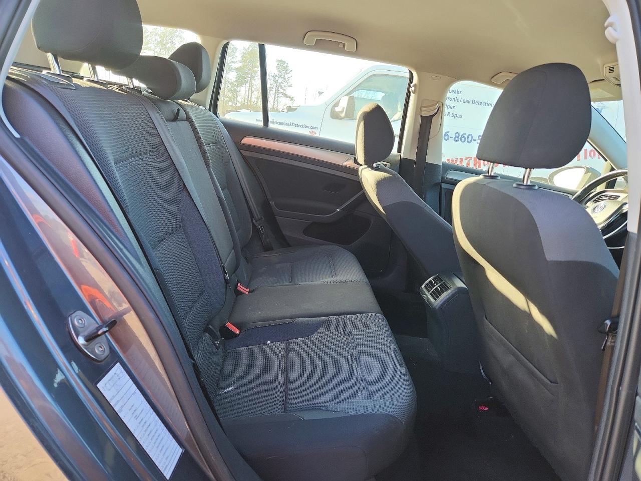 2016 VOLKSWAGEN GOLF SPORTWAGEN S photo 19