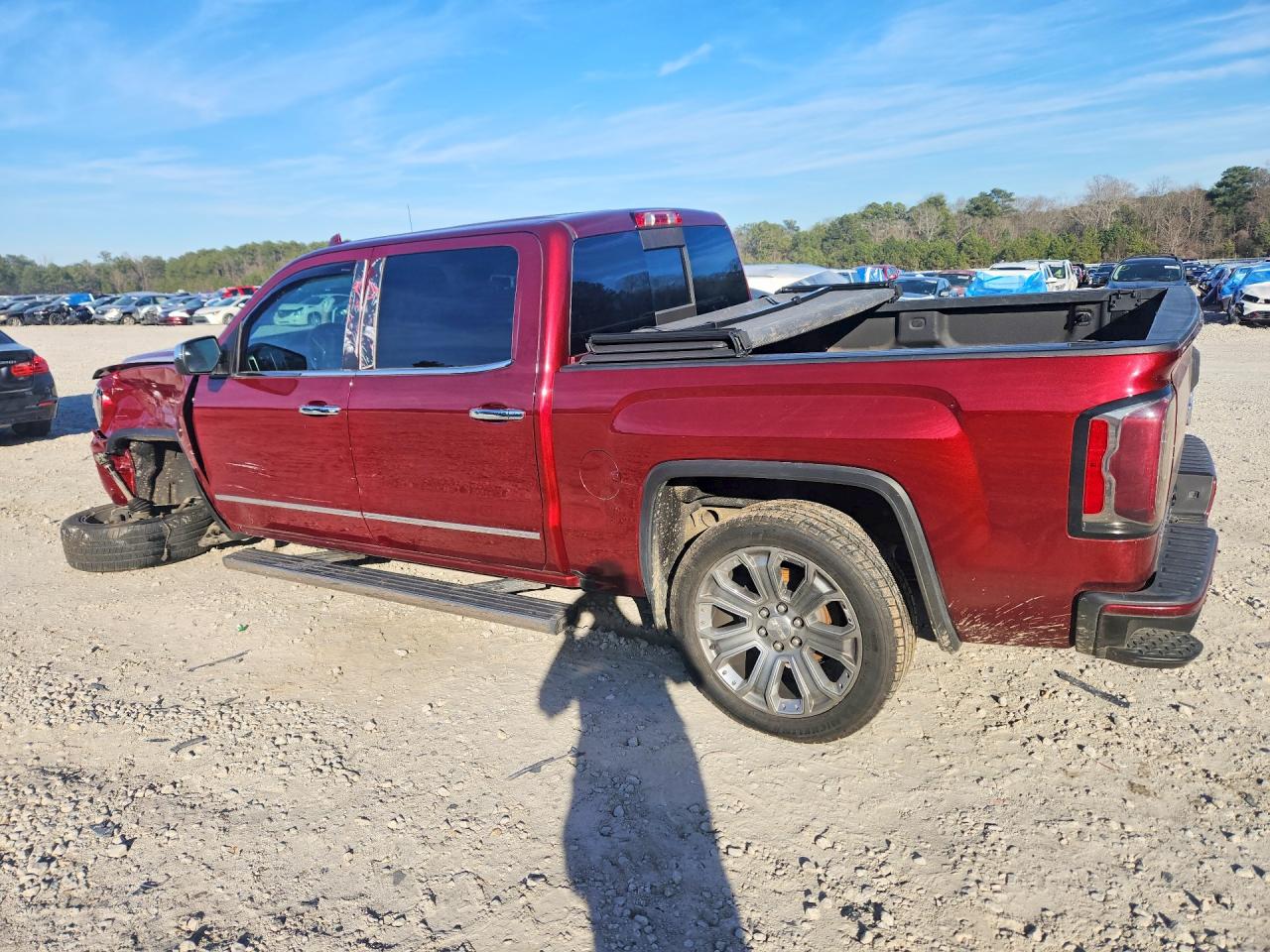 2017 GMC SIERRA K1500 DENALI photo 2