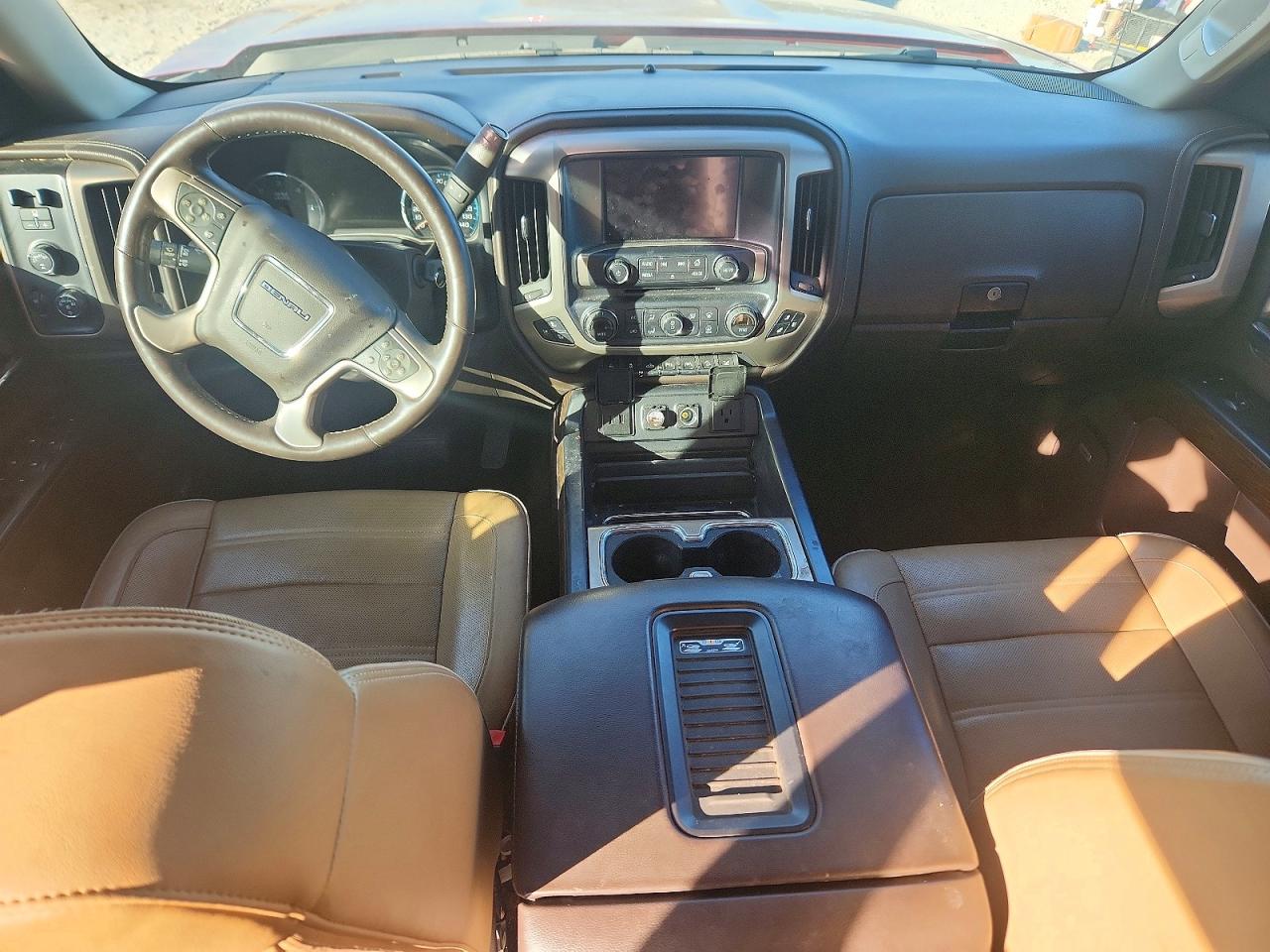 2017 GMC SIERRA K1500 DENALI photo 8
