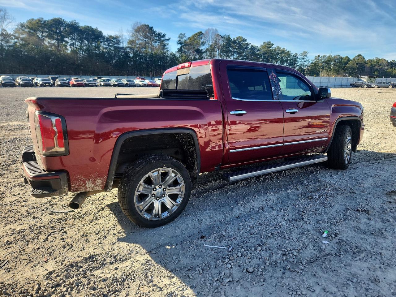2017 GMC SIERRA K1500 DENALI photo 3