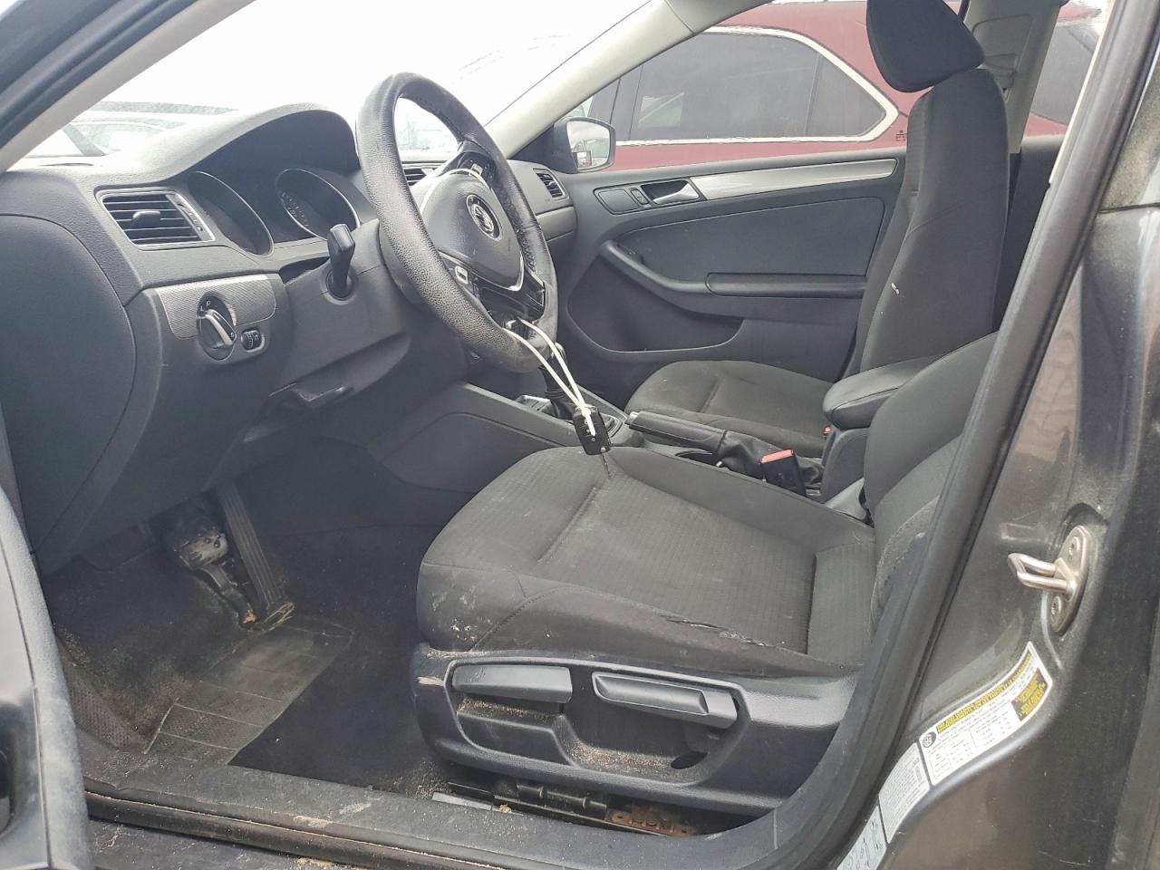 2015 VOLKSWAGEN JETTA SE photo 13
