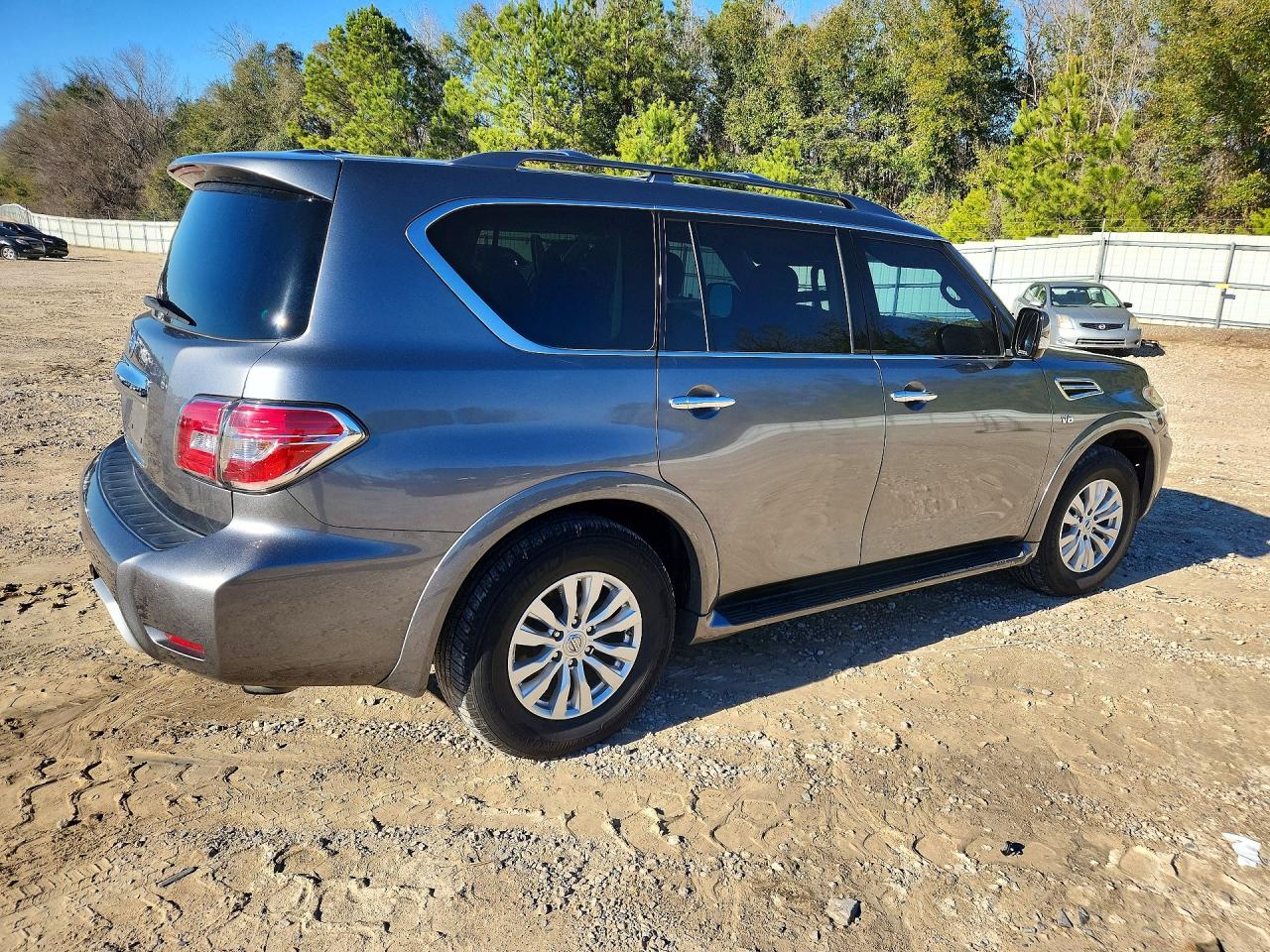 2018 NISSAN ARMADA SV photo 3