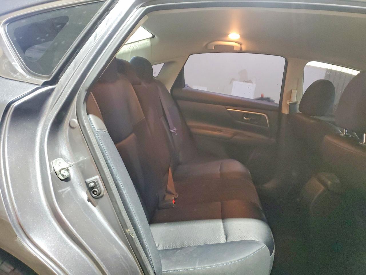 2018 NISSAN ALTIMA 2.5 SR photo 10