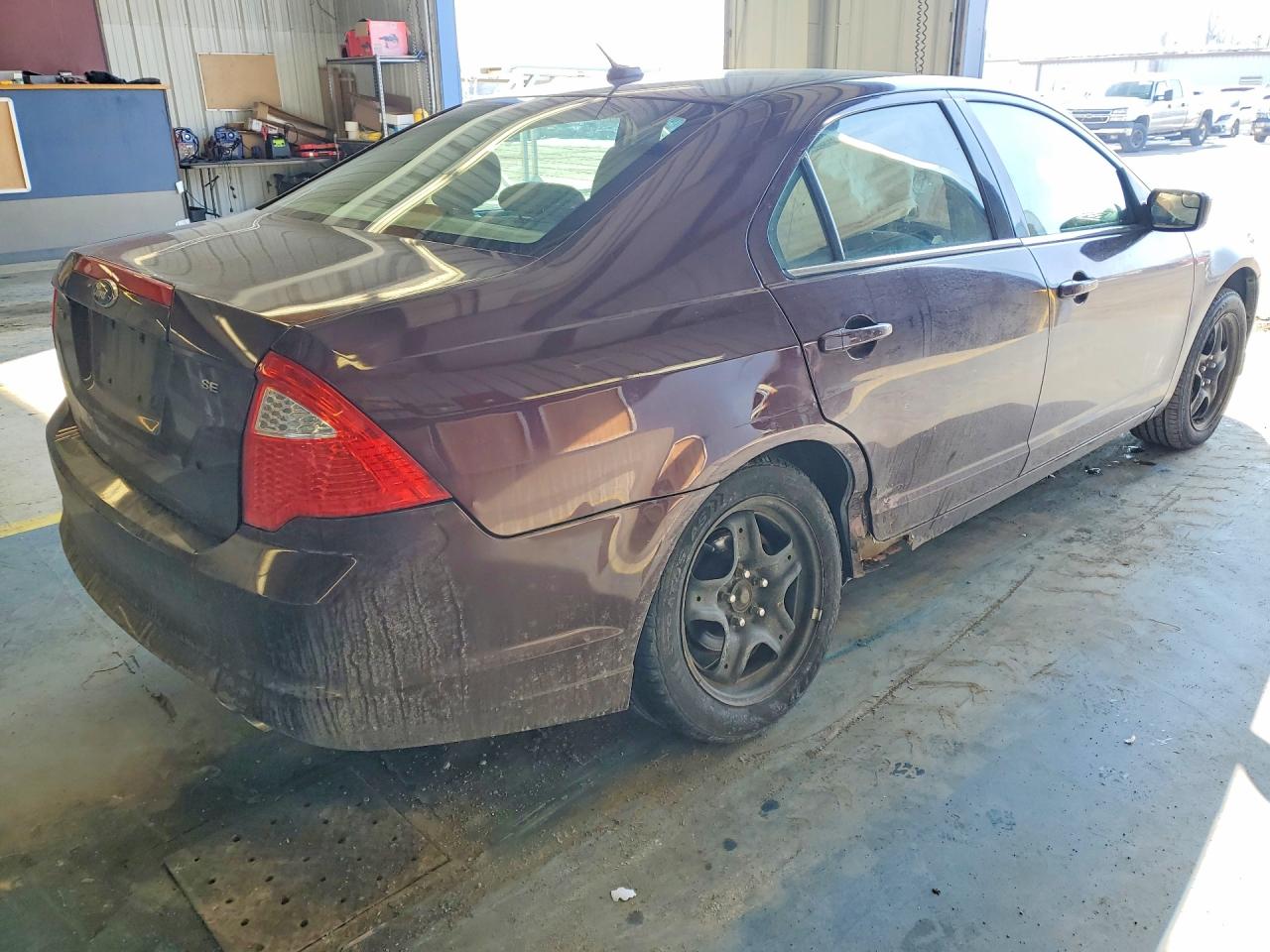 2011 FORD FUSION SE photo 5