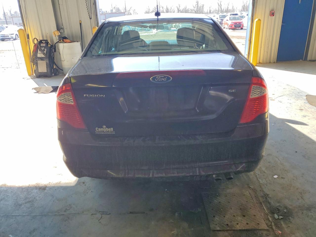2011 FORD FUSION SE photo 11