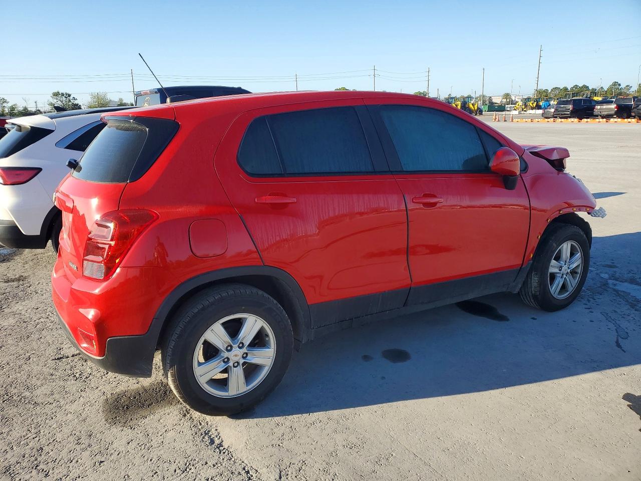 2020 CHEVROLET TRAX LS photo 5