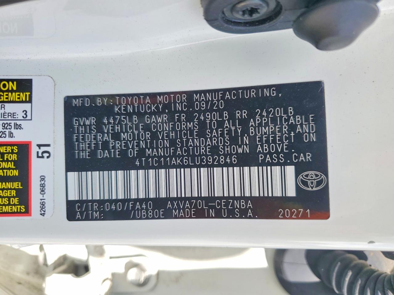 2020 TOYOTA CAMRY LE photo 23