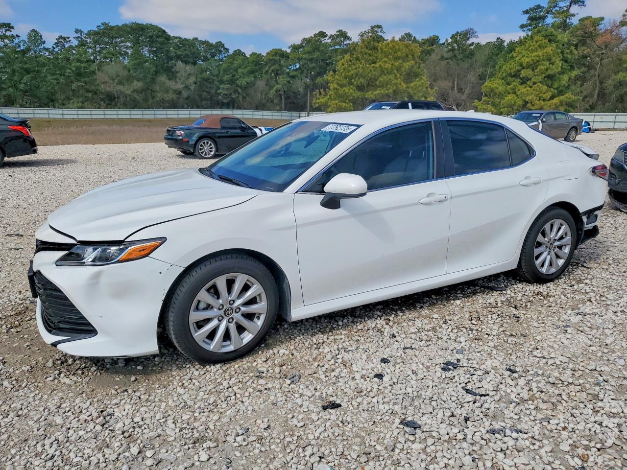 2020 TOYOTA CAMRY
