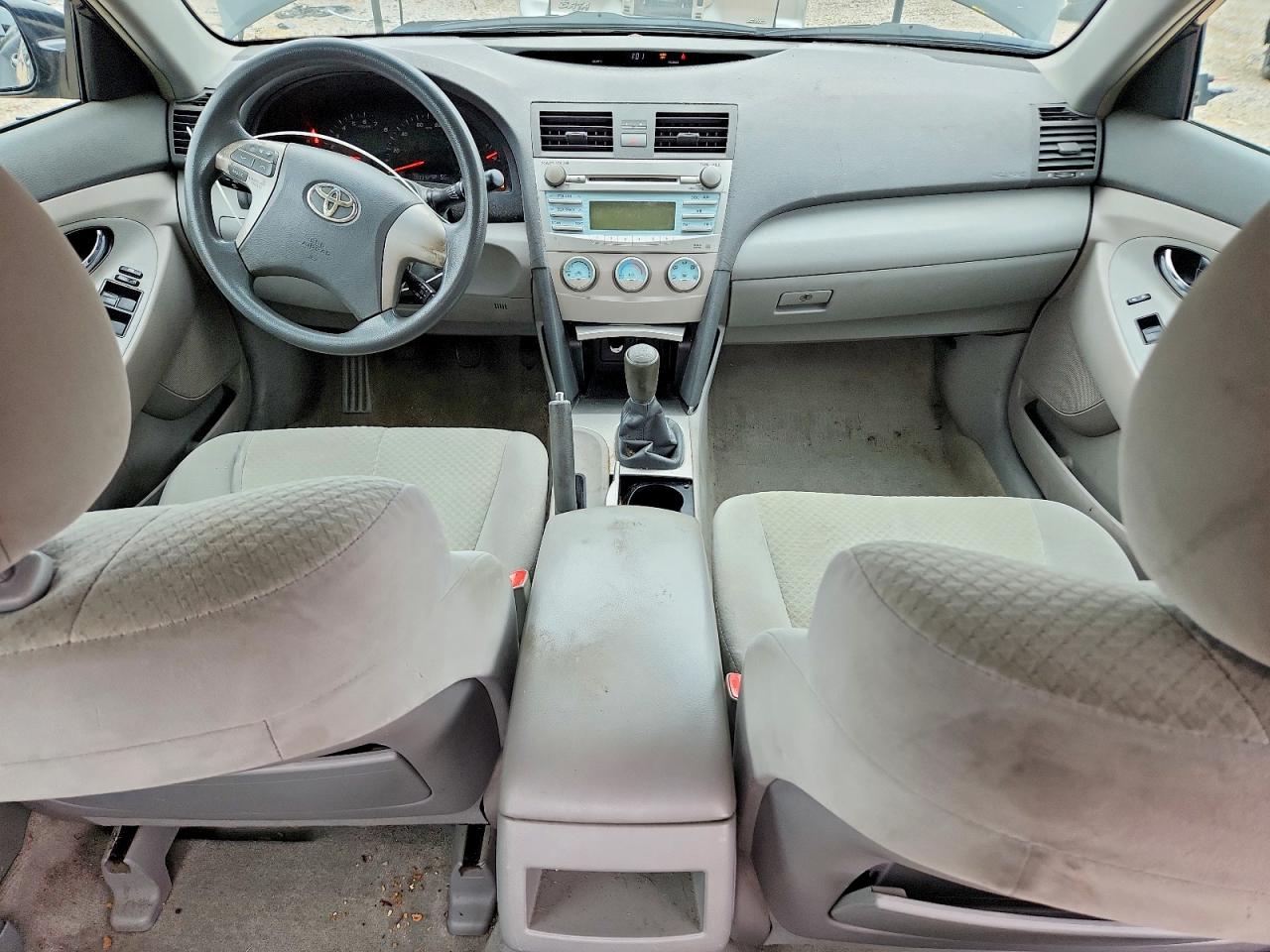 2009 TOYOTA CAMRY BASE photo 8