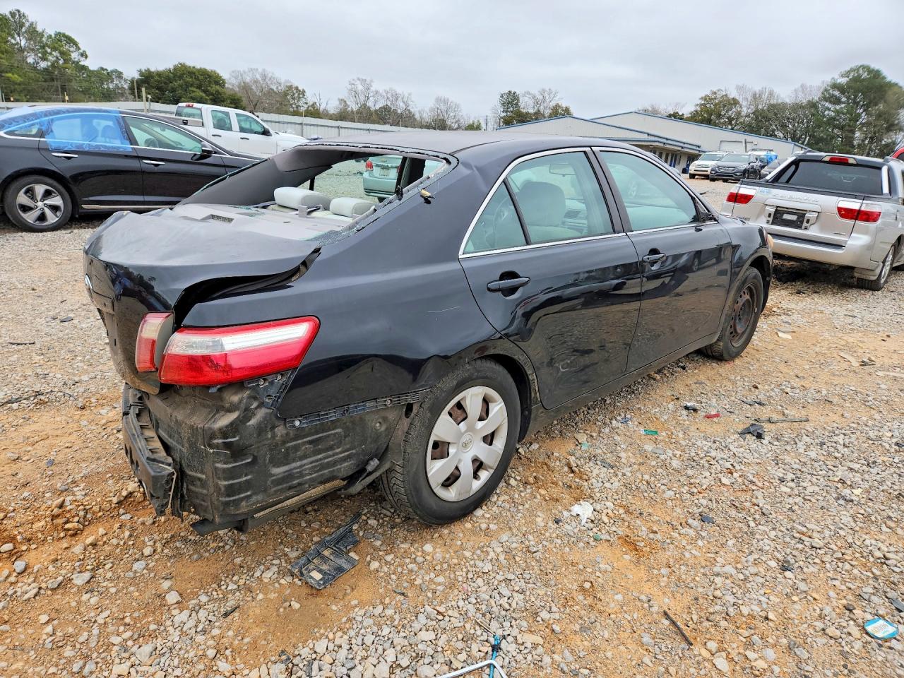 2009 TOYOTA CAMRY BASE photo 3